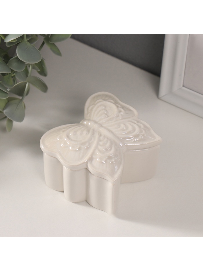 Шкатулка для украшений «Бабочка фигурная», керамика, белый перламутр, 7.3×7.3×4.5 см