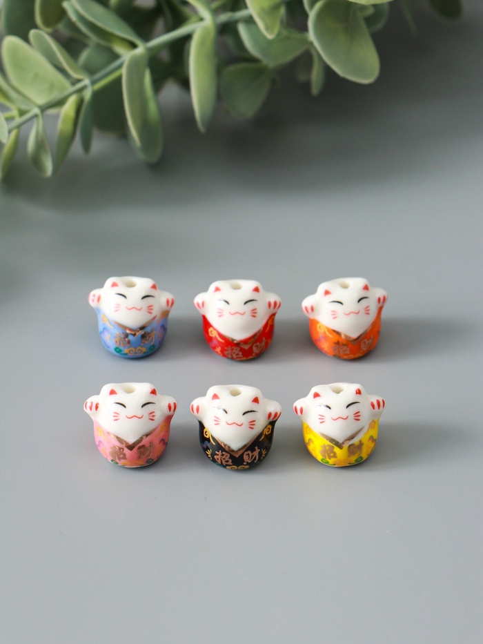 Фигурка керамика «Манэки-нэко в кимоно», 1.2×0.6×1.5 см, МИКС