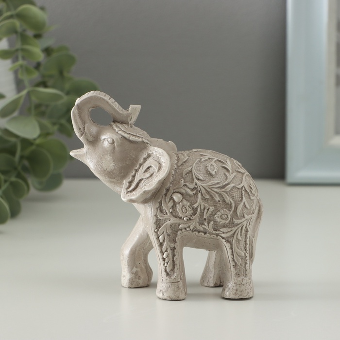 Фигурка гипс «Слон резной», 10×10×5 см, слоновая кость