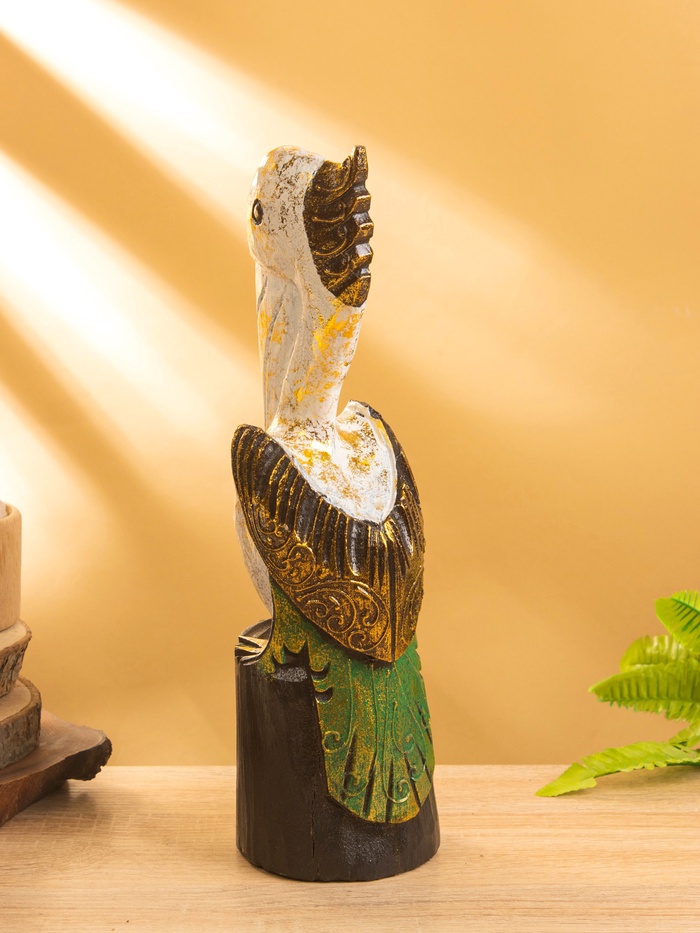 Сувенир интерьерный «Пеликан», 10×10×33 см, дерево, белый с золотом