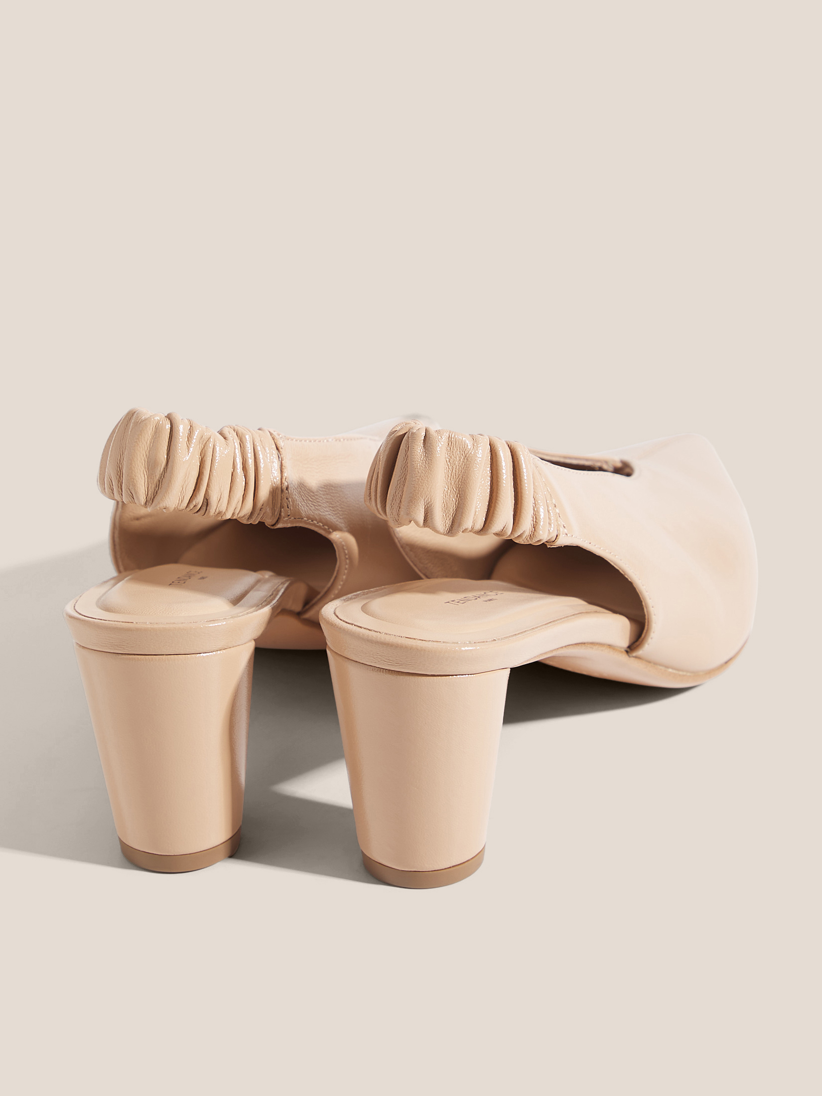 Женские туфли с открытой пяткой (слинг-бэк) TENDANCE 4900208, бежевый