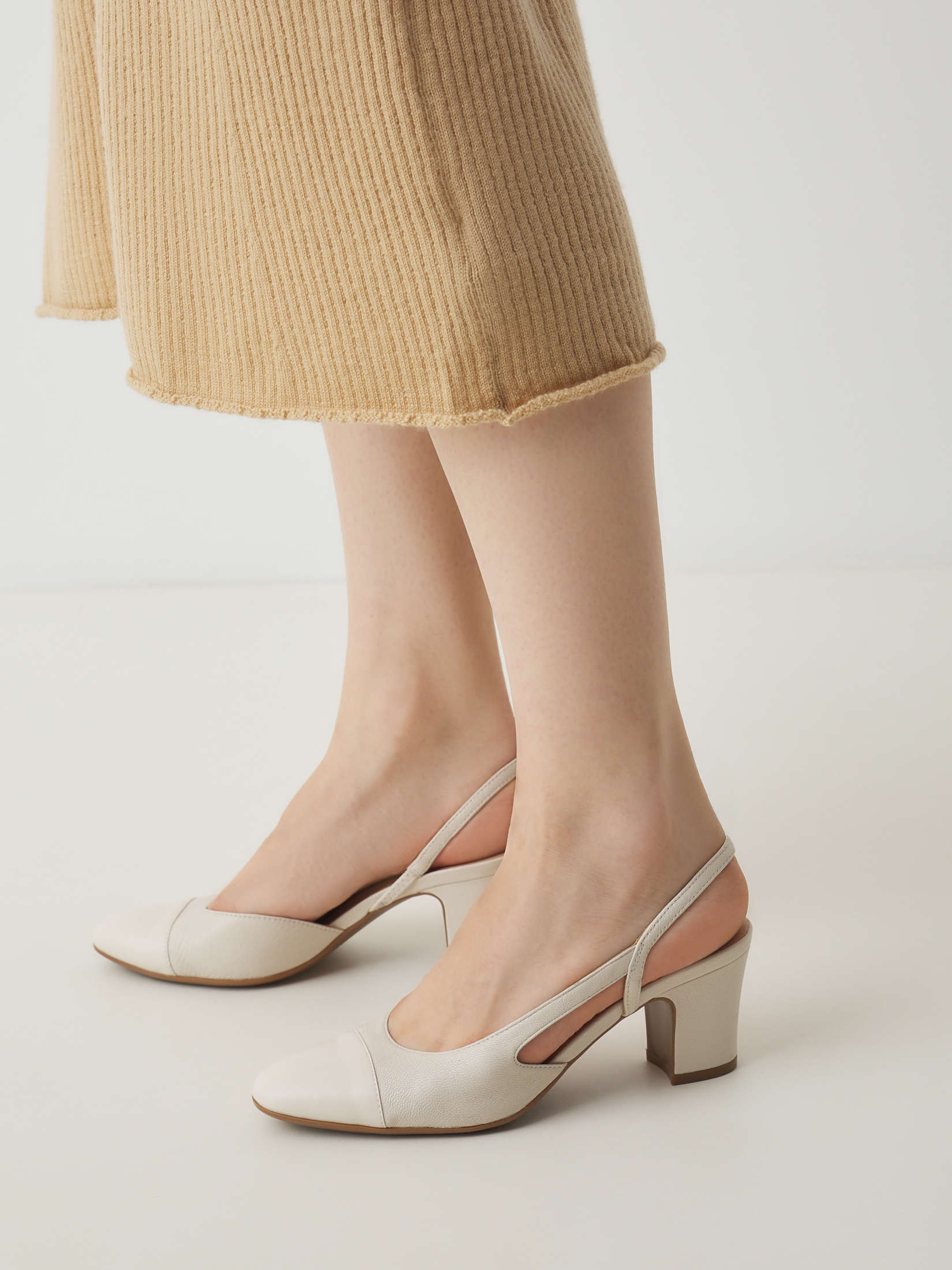 Женские туфли с открытой пяткой (слинг-бэк) TENDANCE 4686034, молочно-белый