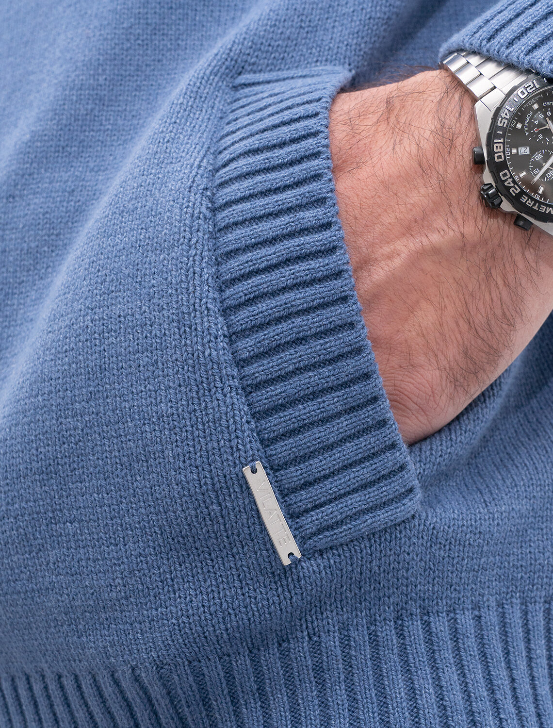 ст. цена2590руб.! VILATTE Джемпер U39.011светло-синий