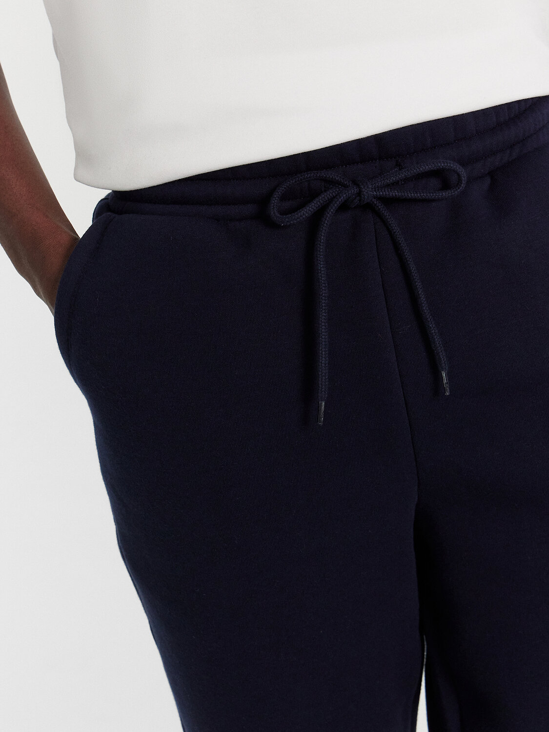 ст. цена3095руб.! MARK FORMELLE Костюм 191027сине -черный