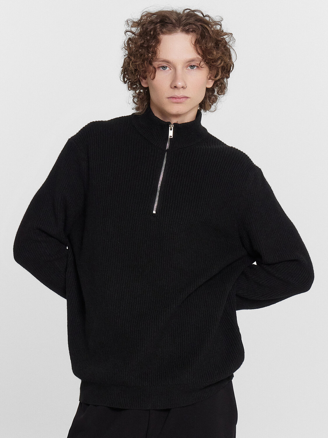 ст. цена1904руб.! MARK FORMELLE Джемпер 121923черный