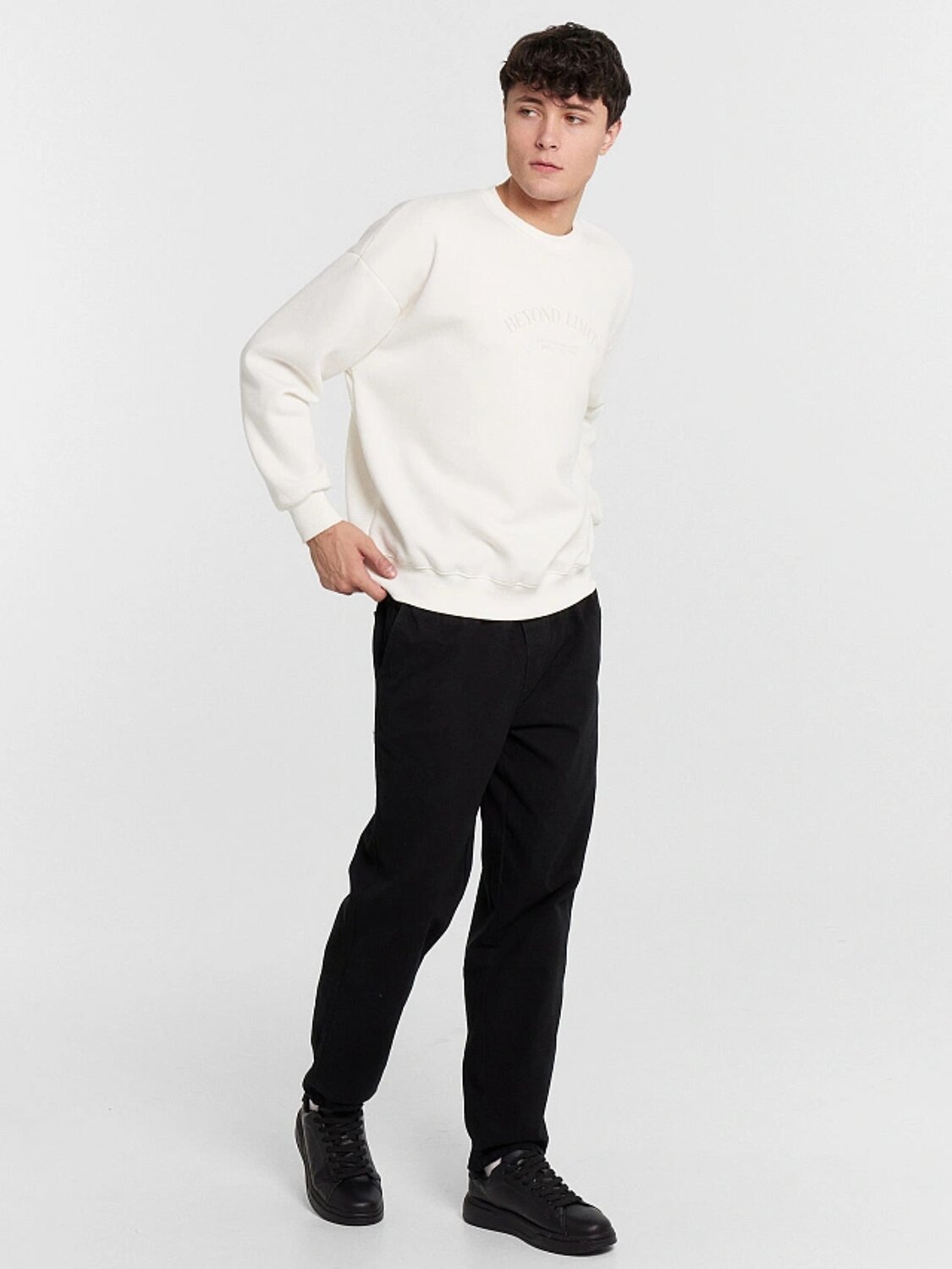 ст. цена1904руб.! MARK FORMELLE Брюки 2024-2CTM901-2черный