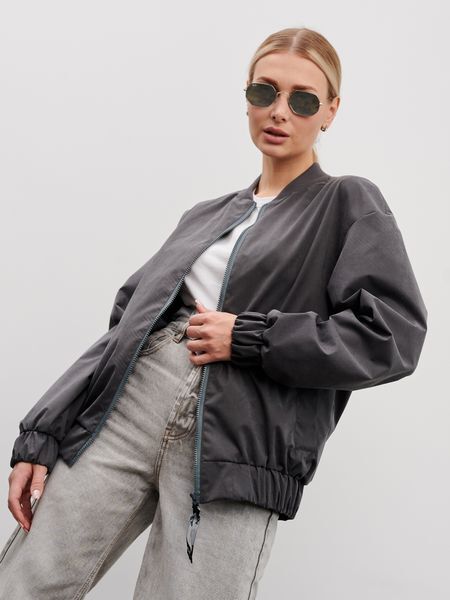 Женская ветровка- бомбер