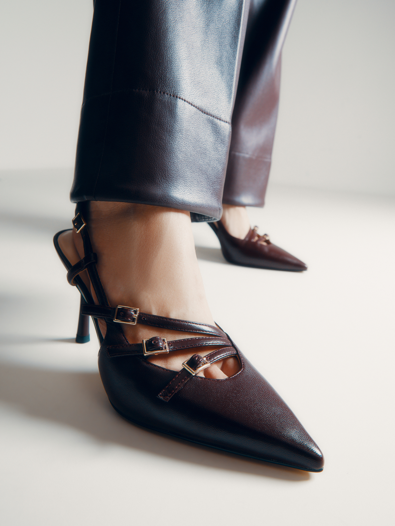 Женские туфли с открытой пяткой (слинг-бэк) TENDANCE 4343558, каштановый