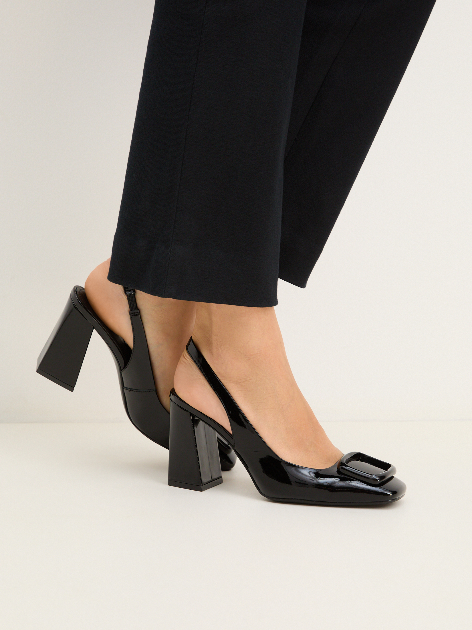 Женские туфли с открытой пяткой (слинг-бэк) TENDANCE 4061967, черный