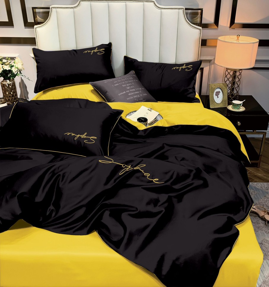 КПБ Mency Winni однотонный с вышивкой на резинке по кругу MENWOV024