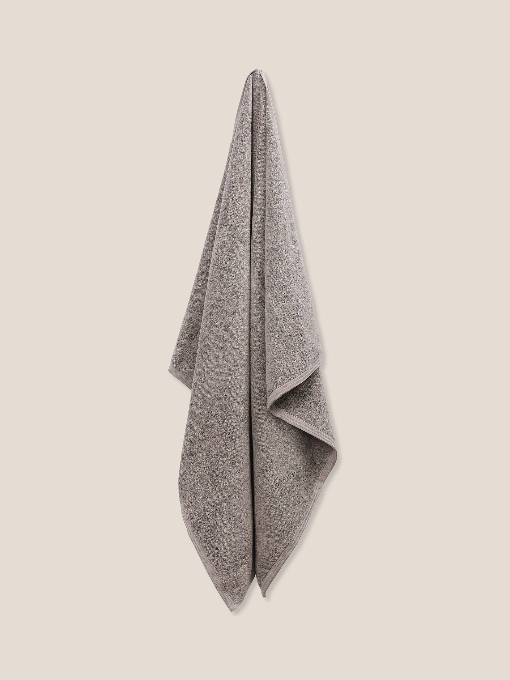 Махровое банное полотенце 100x150 MAISON DAVID 4691212, коричневато-серый