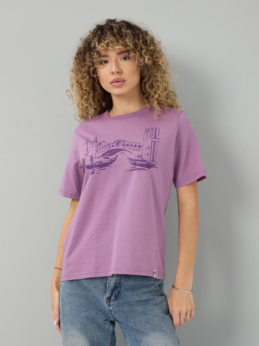 Футболка женская