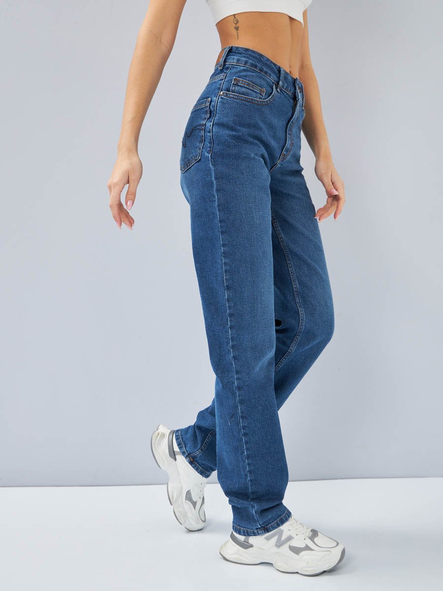 Женские джинсы