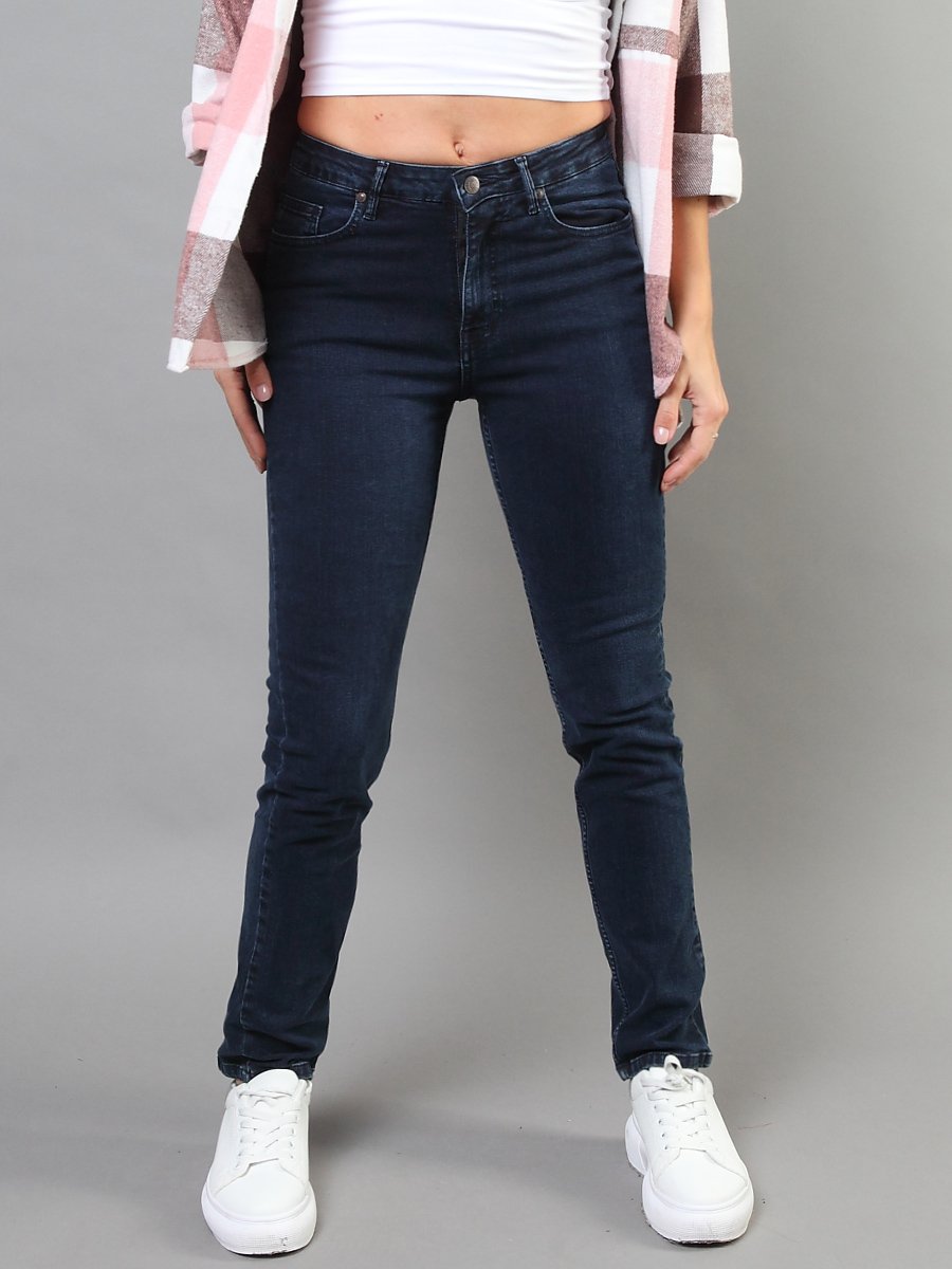 Женские джинсы