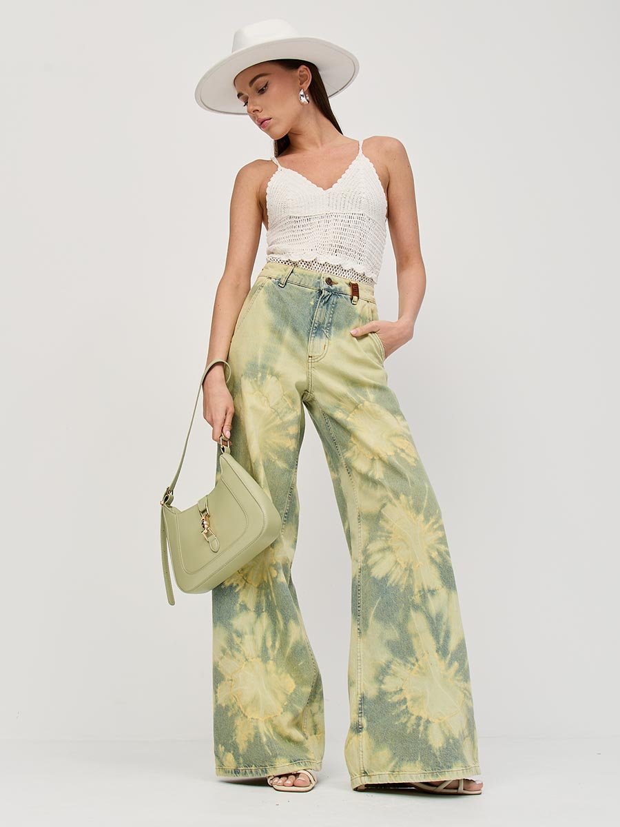 Женские джинсы