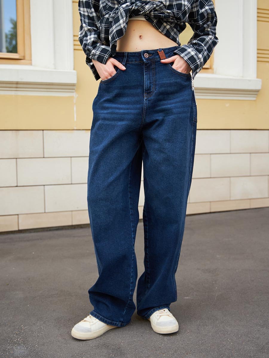 Женские джинсы