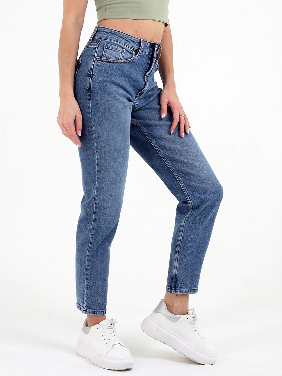 Женские джинсы