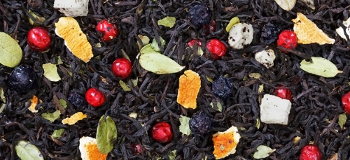 Северное сияние                                         Превосходный черный чай с апельсином, лимоном, яблоком в сочетании с корицей  и с ягодами брусники и черники