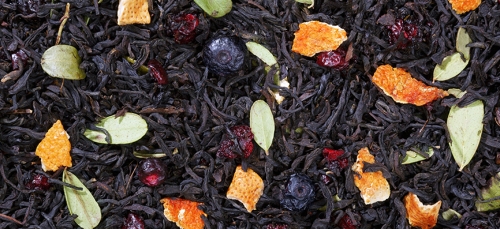 Зимняя вишня Премиум                           Индийский чай в прекрасном обрамлении ягод вишни и черники с цедрой апельсина и лимона и листьями брусники 