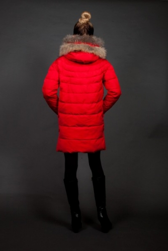 Куртка женская зимняя 827 красный натуральный мех