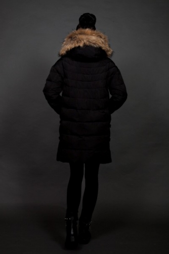 Куртка женская зимняя 827 черный натуральный мех