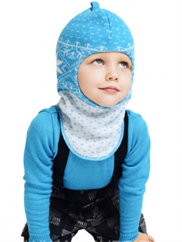 700p.1050p. Helmet Jaquard Wool Шлем детский цвет синий  или сиреневый с белыми снежинками 